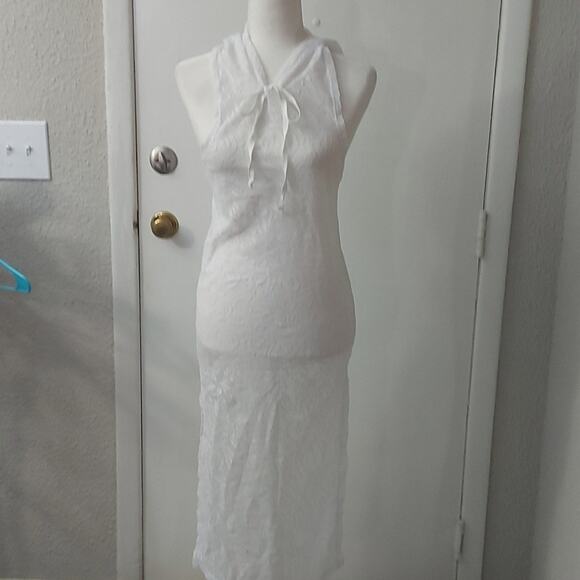 Love by Chesley White Floral Crochet Hooded Swimsuit Cover Up Vacation Boho Swim - Picture 3 of 8